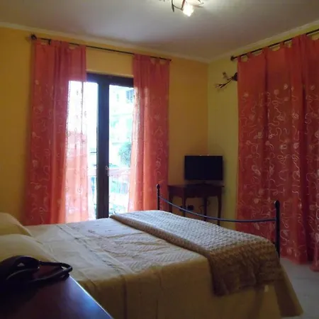 Tourist'Ka SantʼAntonio Abate